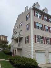 31 Marrow St in Newark, NJ - Building Photo - Building Photo