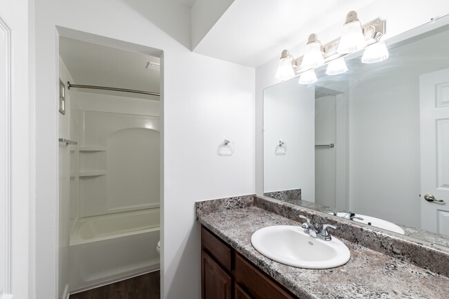 Woodcrest Apartments in Westland, MI - Building Photo - Interior Photo