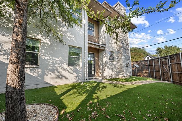 3823 Greenville Ave in Dallas, TX - Building Photo - Building Photo