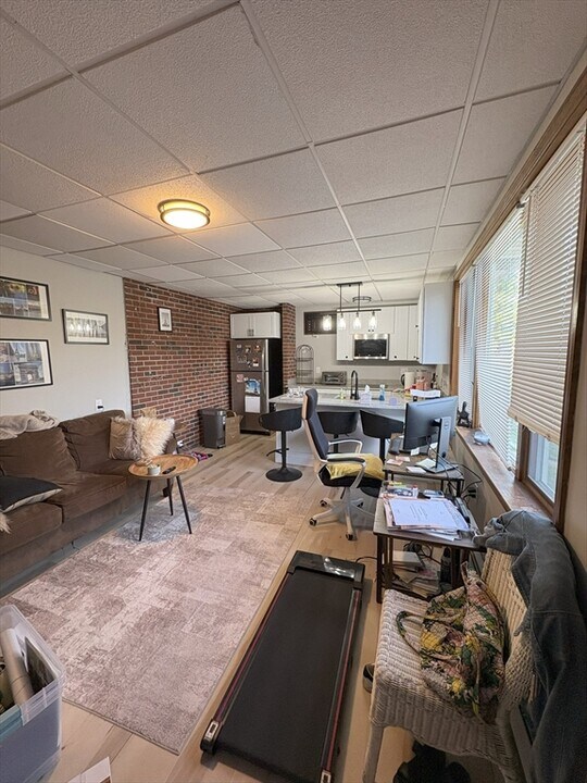 949 Washington St in Newton, MA - Building Photo