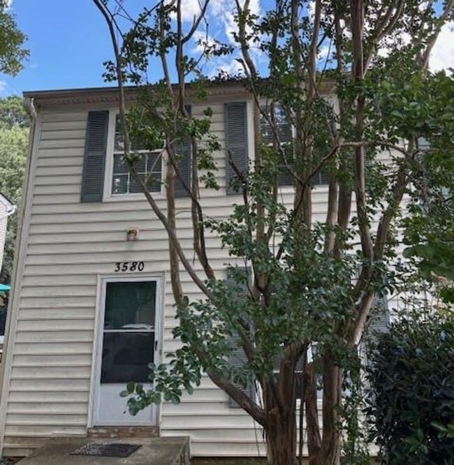 property at 3580 Kennesaw Station Dr