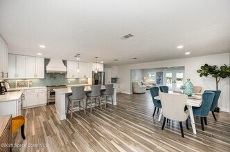 407 Sandpiper Dr in Satellite Beach, FL - Building Photo - Building Photo