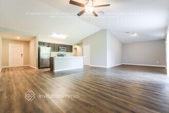 6184 Hoffman St in North Port, FL - Building Photo - Building Photo