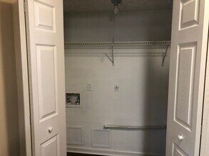 4764 Chariot Dr in Flowery Branch, GA - Building Photo - Building Photo