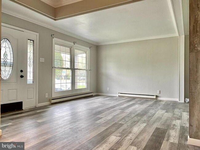 1008 Clematis St in Sinking Spring, PA - Building Photo - Building Photo