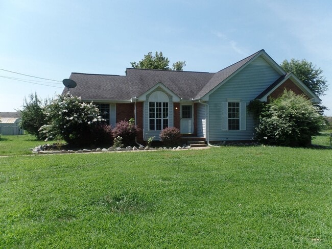 property at 625 Good Hope Cemetery Rd