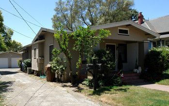 2041 1st St in Napa, CA - Building Photo - Building Photo