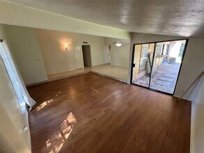 2006 Quail Valley E Dr in Missouri City, TX - Building Photo - Building Photo