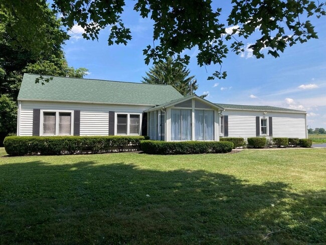 property at 1895 State Rte 37 E