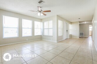 64 Golfview Rd in Rotonda West, FL - Building Photo - Building Photo