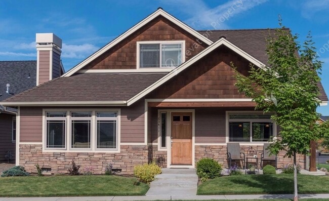 property at 63411 Ledgestone Ct