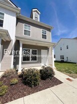 227 Tara Ct in Columbia, TN - Building Photo