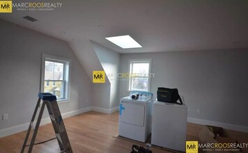 21 Shepard St, Unit 4 in Boston, MA - Building Photo - Building Photo