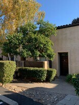 255 5th St in Solvang, CA - Building Photo