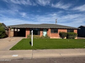 8102 E Whitton Ave in Scottsdale, AZ - Building Photo