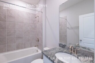 345 Mangrove Manor Dr in Apollo Beach, FL - Building Photo - Building Photo