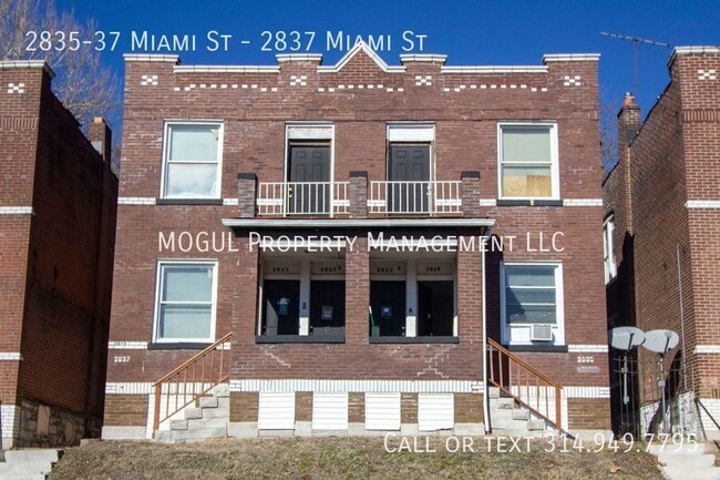 property at 2835 Miami St