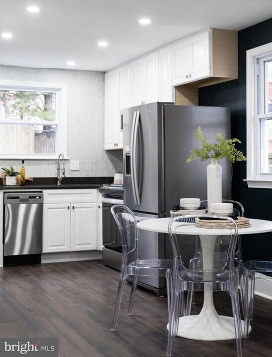 612 44th St NE in Washington, DC - Foto de edificio