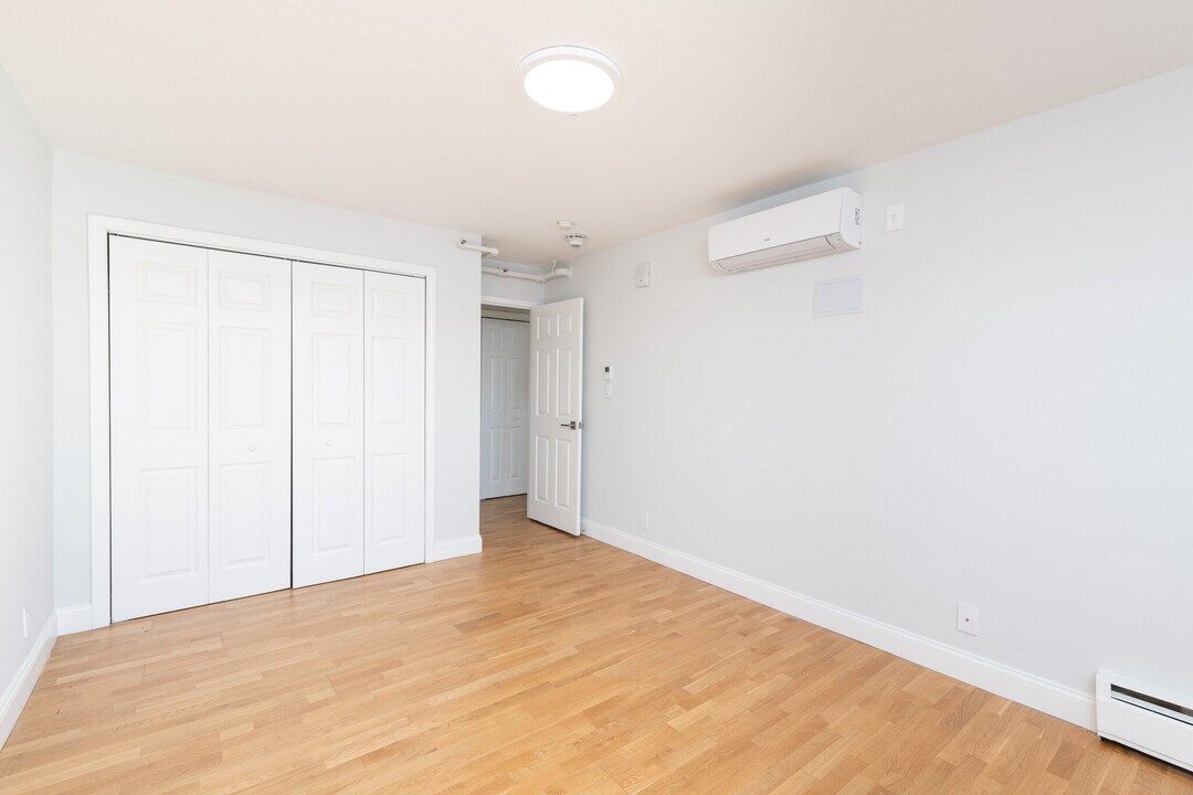 1422 Columbia Rd in Boston, MA - Building Photo