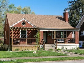 2219 Woodbourne Ave in Louisville, KY - Building Photo
