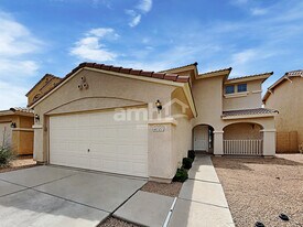 6727 W Desert Ln in Laveen, AZ - Building Photo