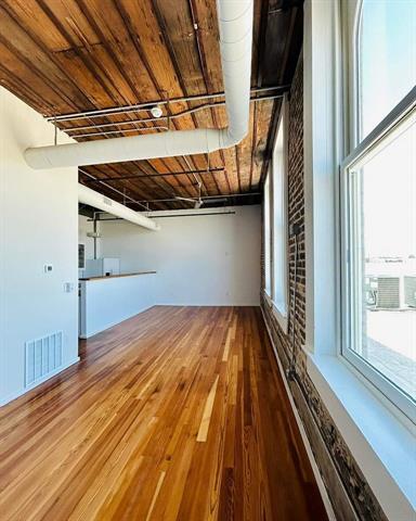 property at 201 E Chambers St