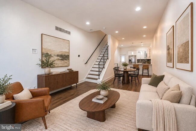 property at 1441 S Bouvier St