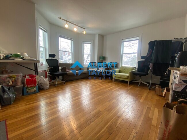 88 Sheridan St in Boston, MA - Building Photo - Building Photo