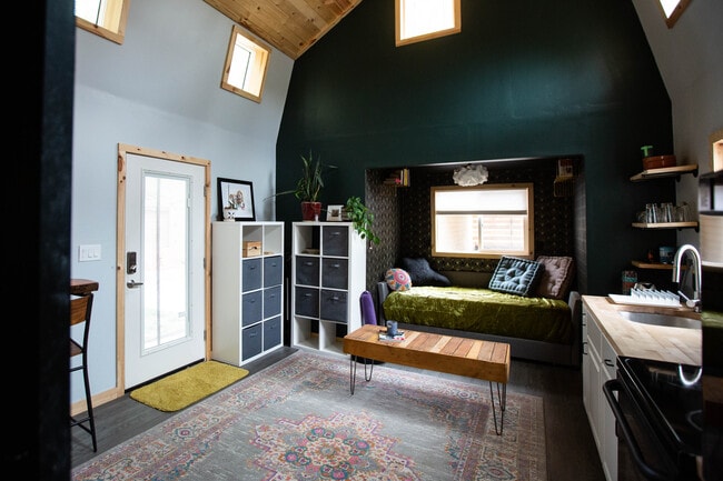 property at 2517 N Lander St