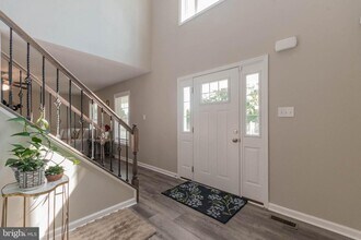 342 Europa Way in Martinsburg, WV - Building Photo - Building Photo