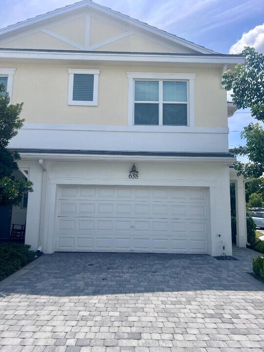 638 Parsons Wy in Deerfield Beach, FL - Building Photo
