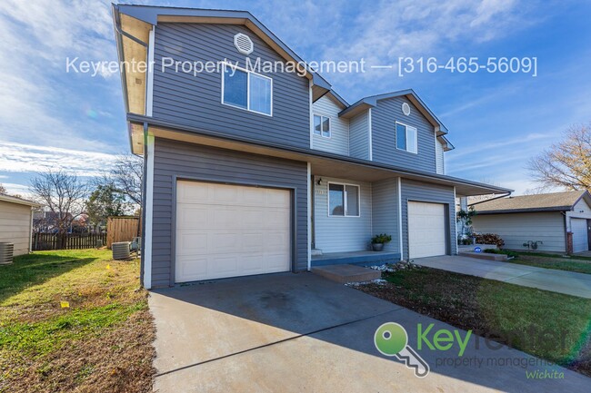 1323 W Nottingham Cir in Wichita, KS - Building Photo - Building Photo