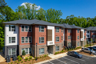 Columbia Canopy at Grove Park in Atlanta, GA - Building Photo - Building Photo