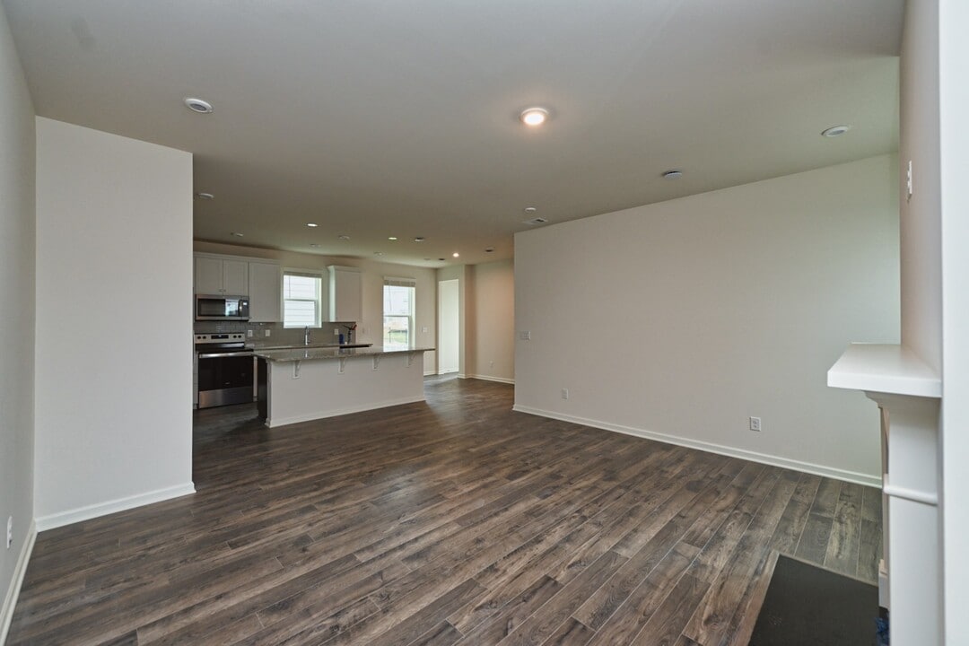 5373 Bellflower Hls in Hermitage, TN - Building Photo