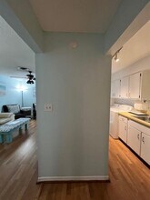 501 E Bay Dr in Largo, FL - Building Photo - Building Photo