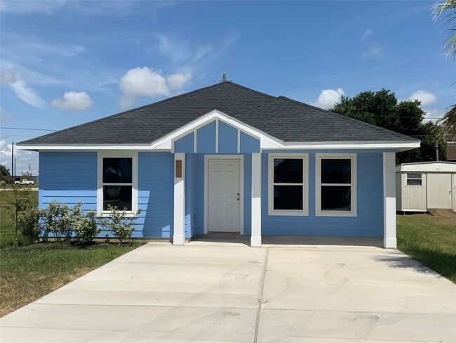 property at 619 W Bayshore Dr
