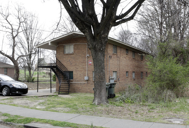 494 Walker Ave in Memphis, TN - Building Photo - Building Photo