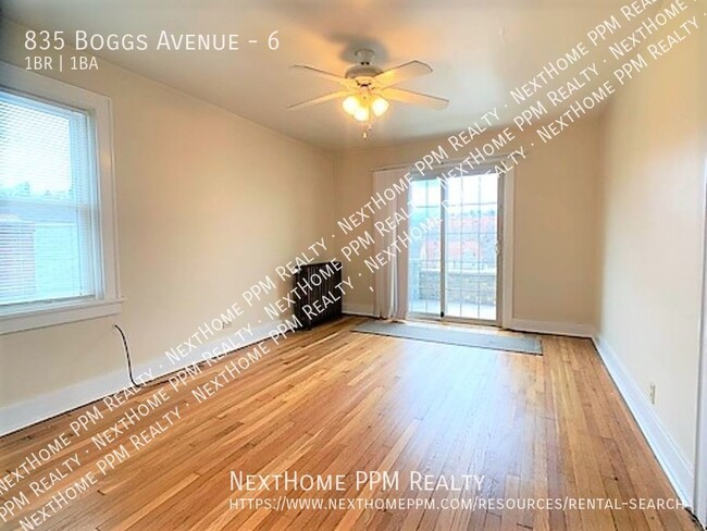 835 Boggs Ave in Pittsburgh, PA - Building Photo - Building Photo