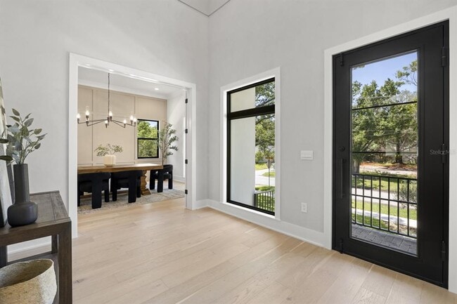 2218 S Occident St in Tampa, FL - Foto de edificio - Building Photo