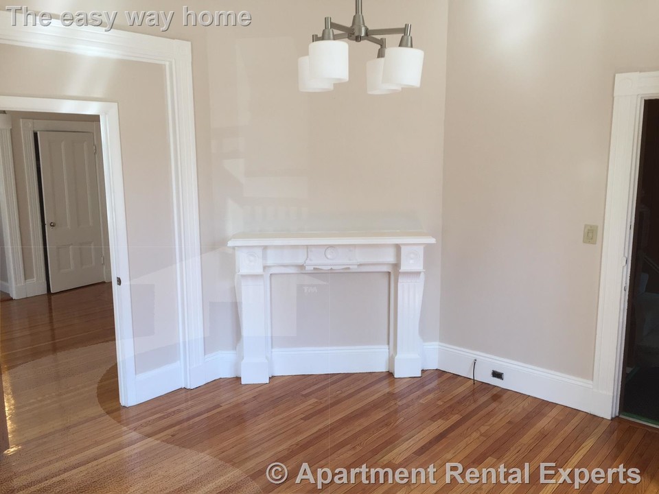 47 Mt Vernon St in Somerville, MA - Building Photo