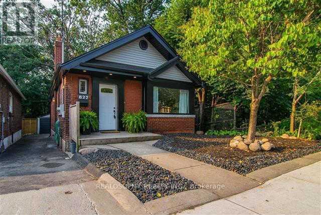 property at 827 Kingston Rd