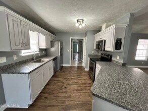 6201 Ivy Rd in Panama City, FL - Building Photo - Building Photo