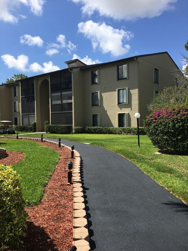 721 Sunny Pine Way Rentals in Greenacres, FL