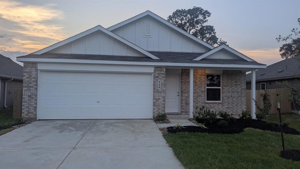 448 Shoreview Dr in Conroe, TX - Building Photo