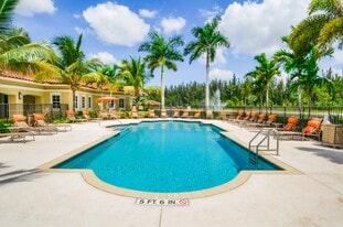 10X Wellington Club in Wellington, FL - Building Photo
