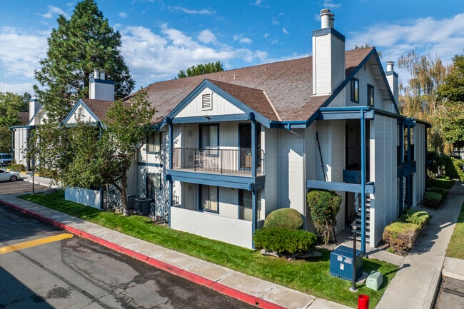 Meadows II Apartment Homes