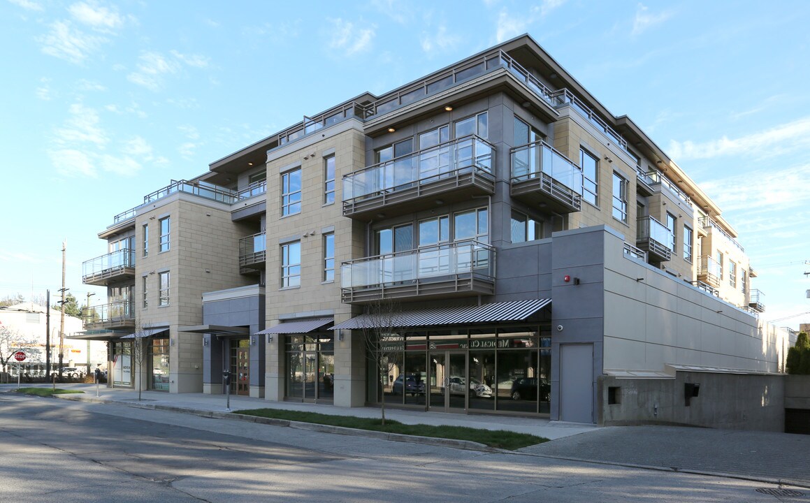 The Kerrisdale Gardens in Vancouver, BC - Building Photo