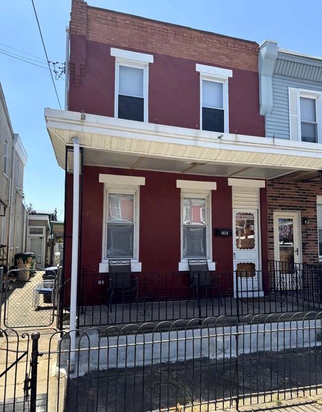 property at 4619 E Stiles St
