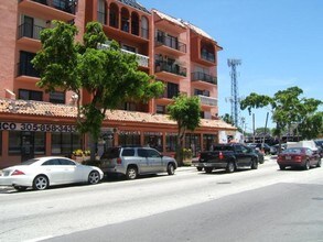 777 SW 9th Ave in Miami, FL - Building Photo - Building Photo