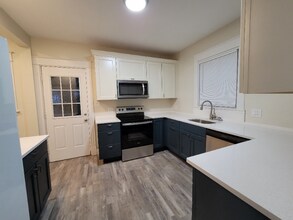 5314 Ward St in Cincinnati, OH - Building Photo - Building Photo